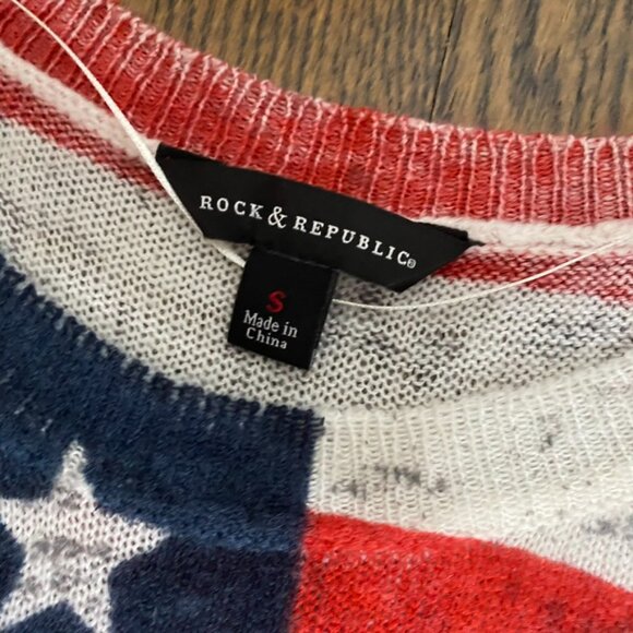 Rock & Republic patriotic flag sweater lightweight sweater long sleeve SM - Picture 4 of 6